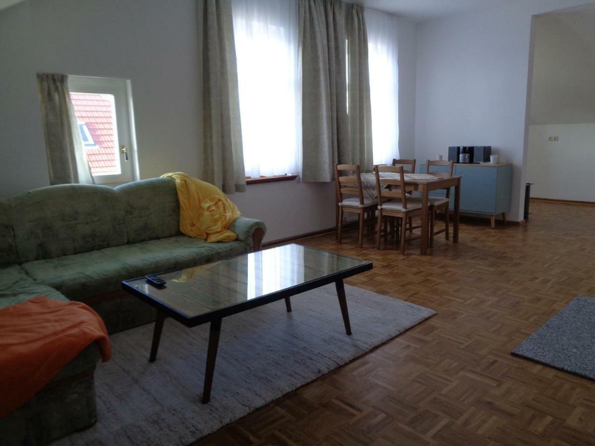 Leipzig-Suedwest Apartamento Exterior foto